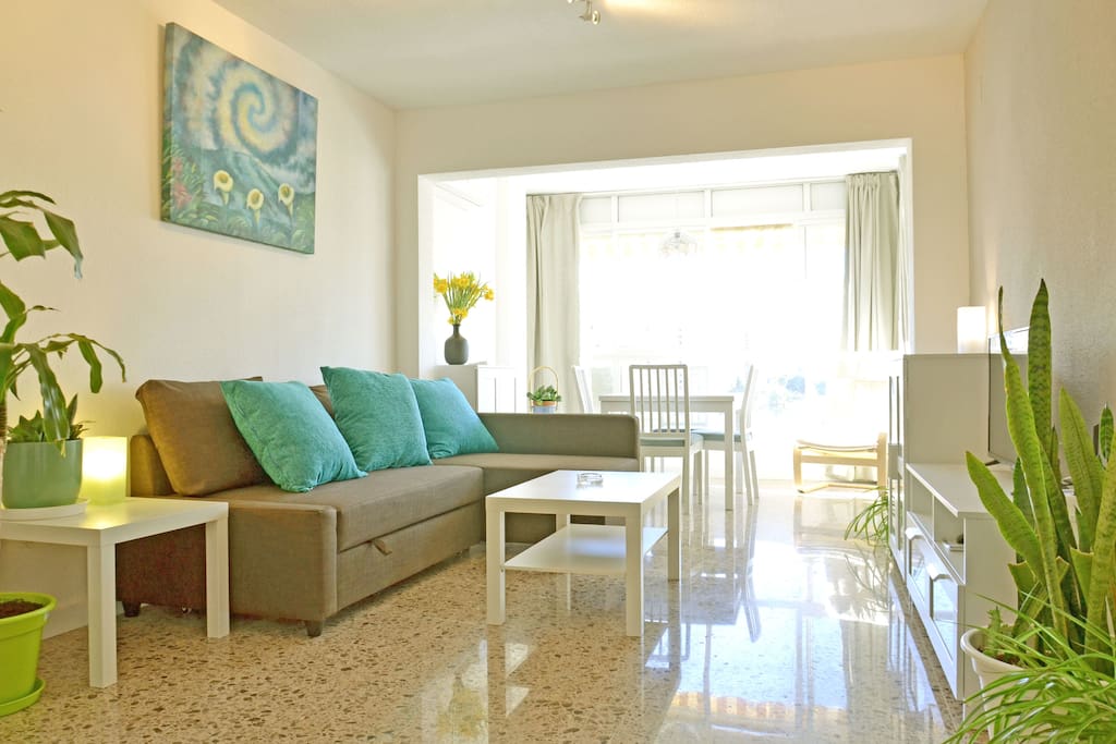 Salón muy luminoso