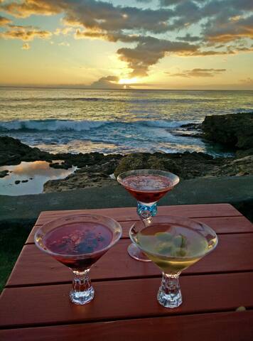 Makaha Waterfront Home gallery image 2