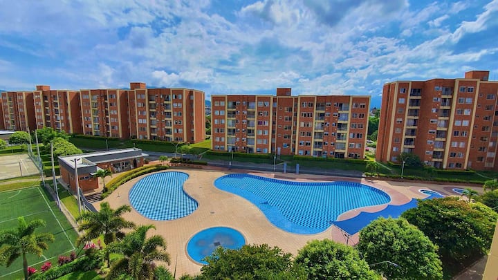 Apartamento Amoblado En Pereira Capital Del Eje. - Pereira