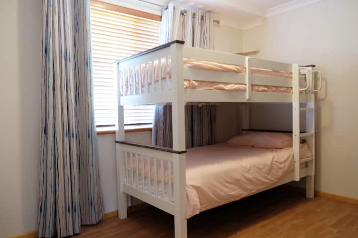 Single bedroom with bunk beds