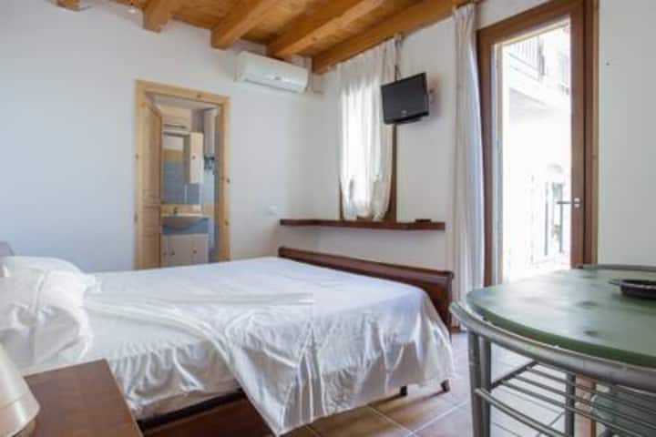 Indepandance Room