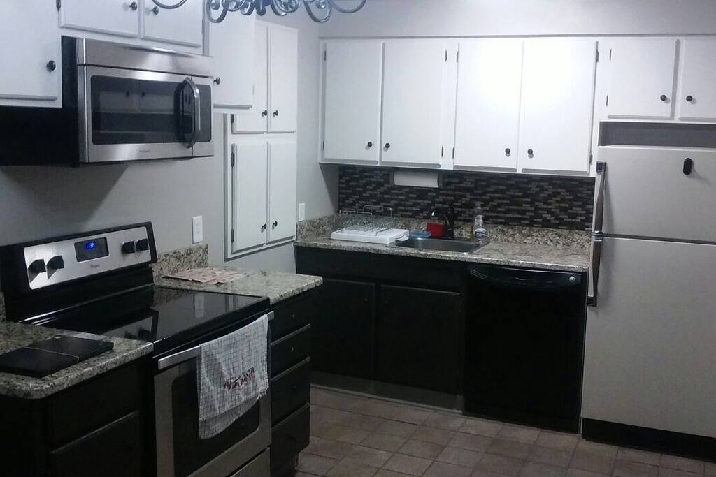 Fully furnished kitchen
