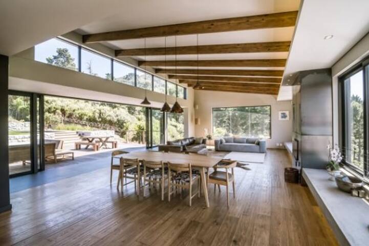 Twilight Villa gallery image 5