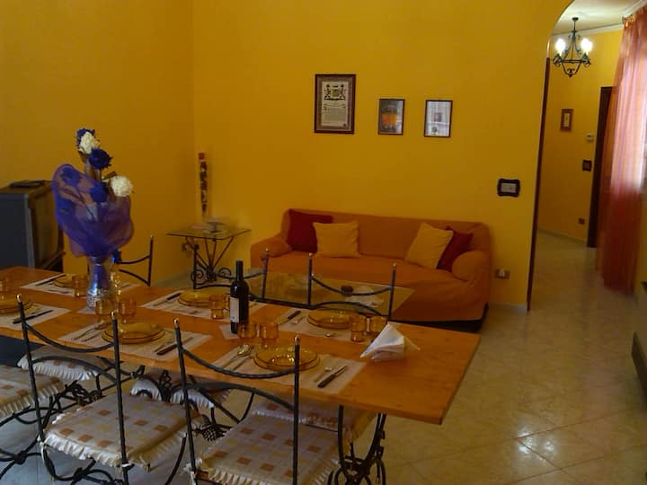 Obývacia izba Kuchyňa s rozkladacou pohovkou pre jednu alebo dve osoby navyše