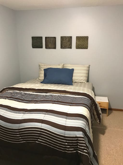 Guest Room #2 Queen