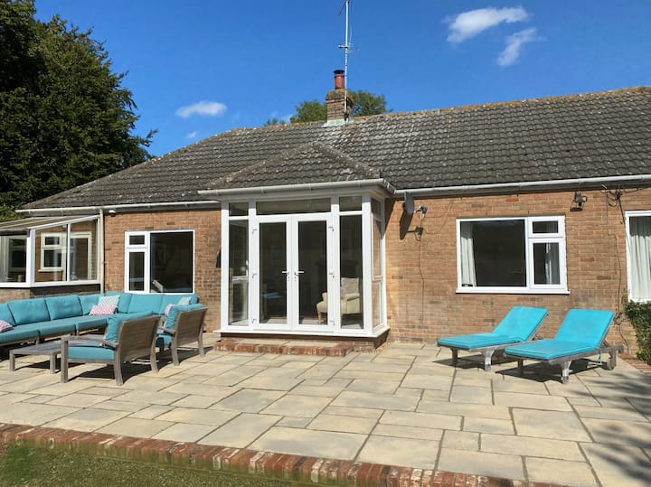 Bordenのバケーションレンタルと宿泊先 イングランド, イギリス Airbnb