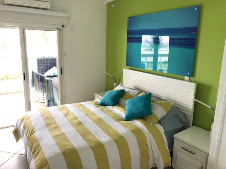 El dormitorio principal de la suite