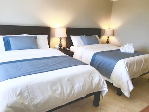 Luana Waikiki Hotel - Ocean View & Modern style