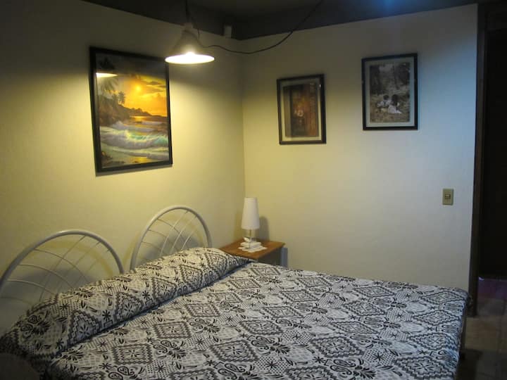 U tri spavaće sobe mogu se okupiti kao bračni krevet.