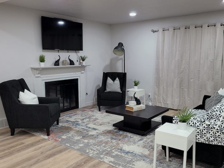 "Wonderful 3bedroom home" Houses for Rent in Millcreek, Utah, United