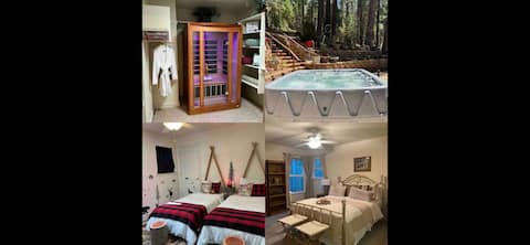 Lake Access! - Sauna, Hot tub, Themed Kids Room