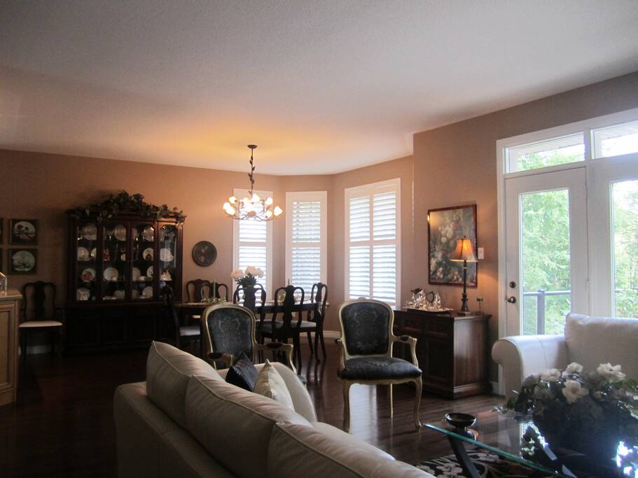 Living/Dining Room