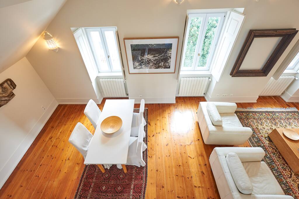 Loft lounge