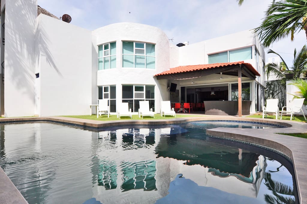 Brand New Luxury House Bucerias Casas en renta en Bucerías, Nayarit