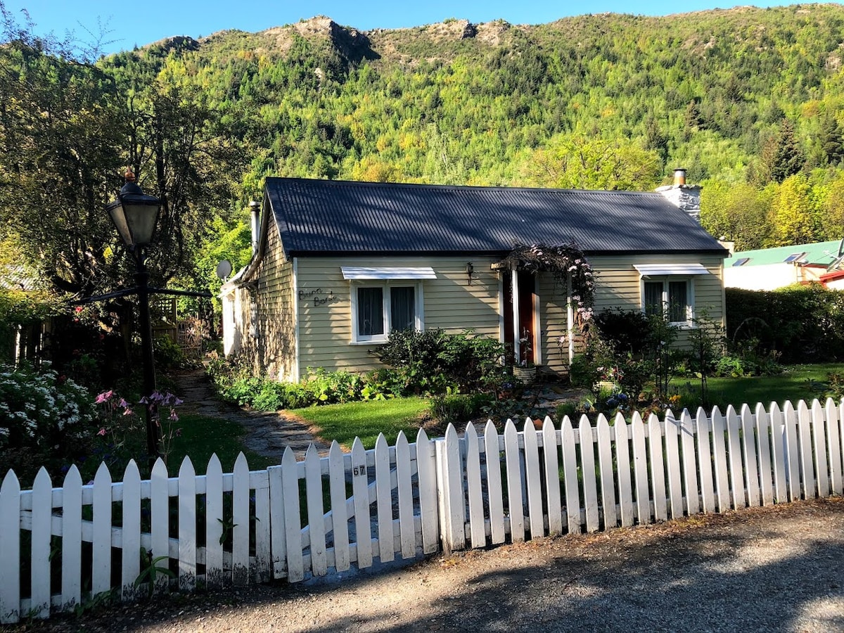 Central Arrowtown - Close As You Can Get
