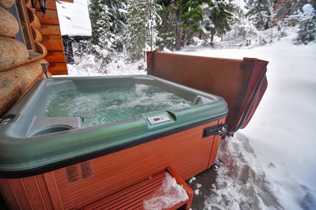 Chalet Chocolat-Hot Tub