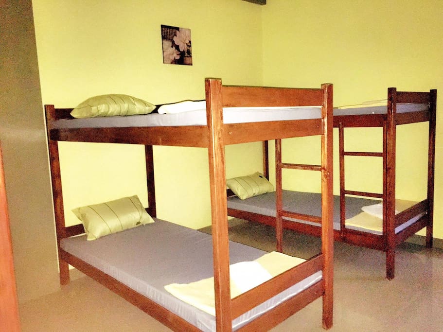 4 bunk beds available exclusive for men