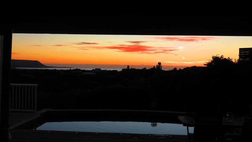 Beach Road Family Beach House gallery image 4