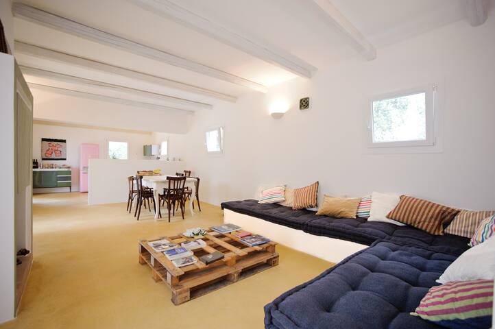 Charming House with big swimming pool in Apulia gallery image 3