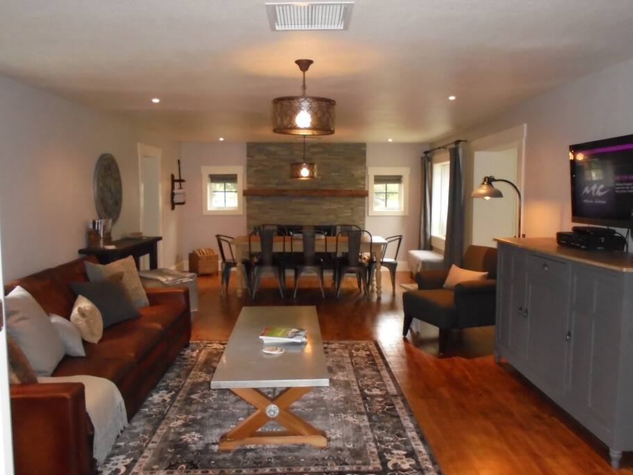 Ranch House Living/Dining