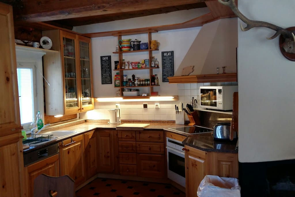 Fully-equipped kitchen