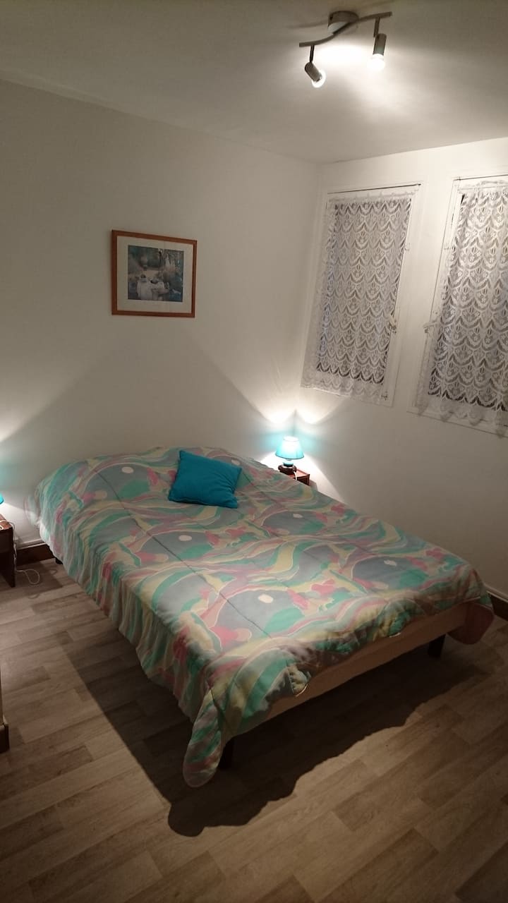Chambre 1
Lit 140X190