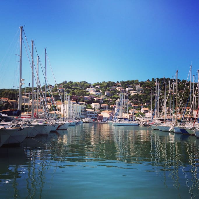 Port de Saint Mandrier à 10min de la villa
