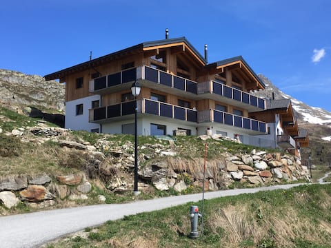 Popular Airbnb listing: West vacation home for the family! in Bettmeralp