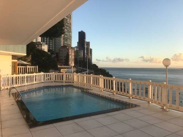 Flat no Campo Grande - vista para o mar