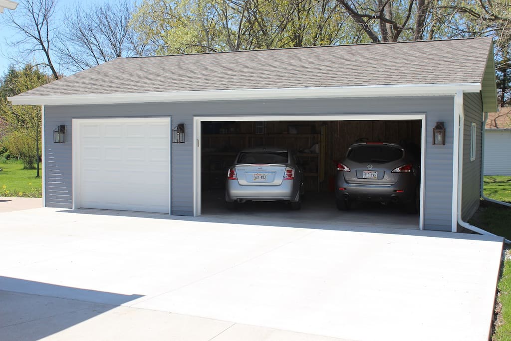 A driveway and garage to park up to 3 vehicles. A Weber Grill is also available for your grilling enjoyment.