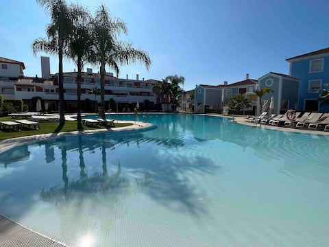 Corner apartment in the middle of Marbella and Estepona