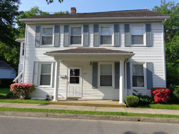 Pine Street Place on Isle of Que Apartments for Rent in Selinsgrove