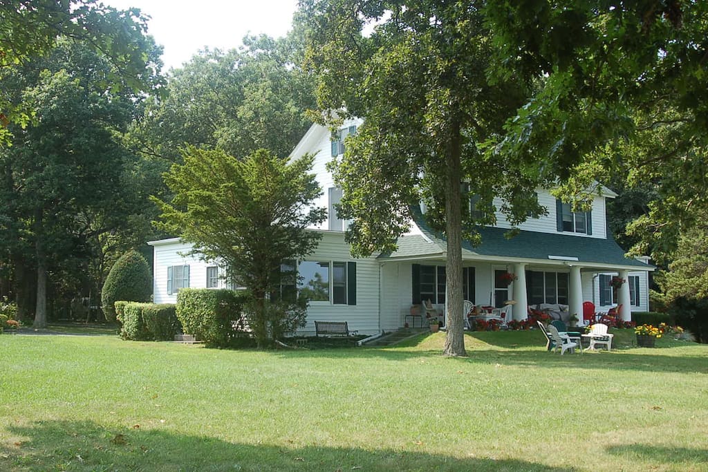East Lawn
