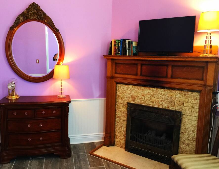 Original in-room fireplace, flat screen TV with Comcast cable, Google Chromecast or Apple TV. Fast, reliable free WiFi & 100% LED lighting. Air purifier, humidifier, vaporizer & Blu-ray/DVD player available.