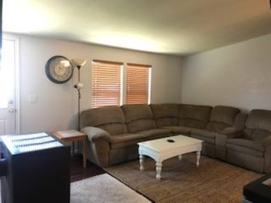 Living room w/ sofa bed
