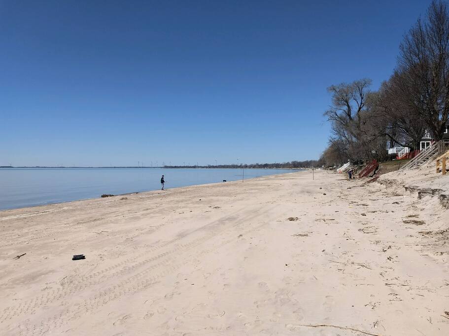 Walk the beach on this beautiful white sand.