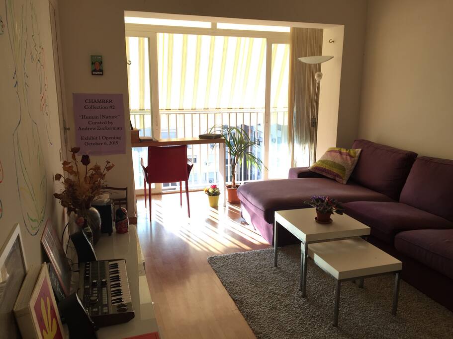 Lounge area