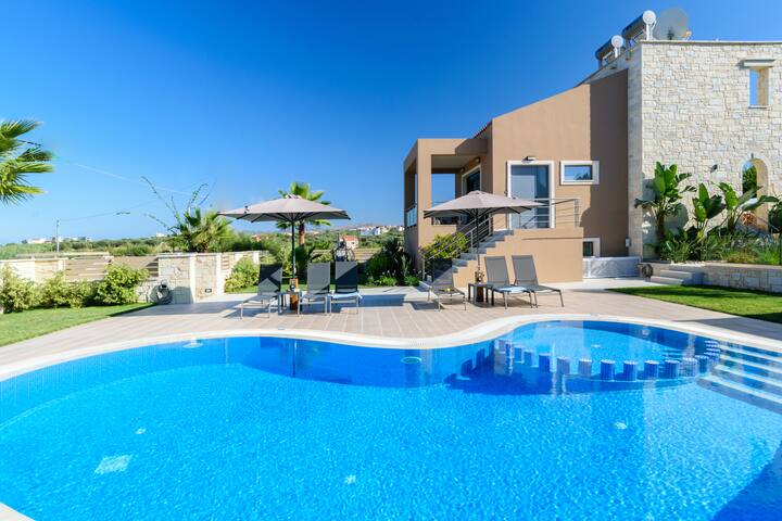 Villa Thalia, Stalos, Chania, 500m from the Beach gallery image 4