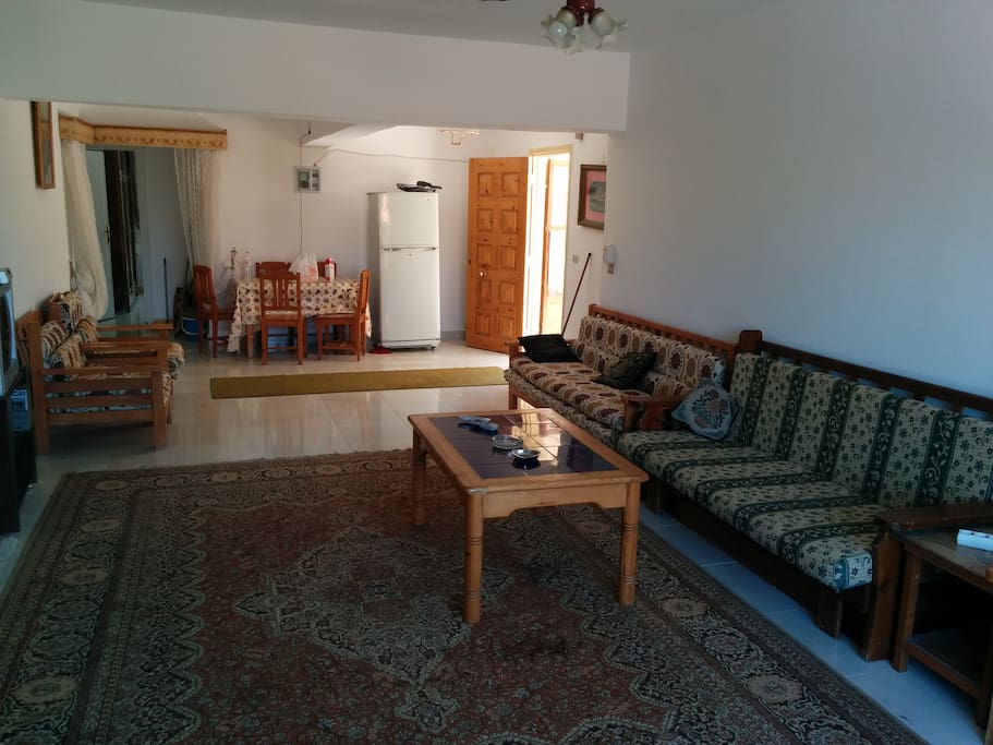 Living room, entrance