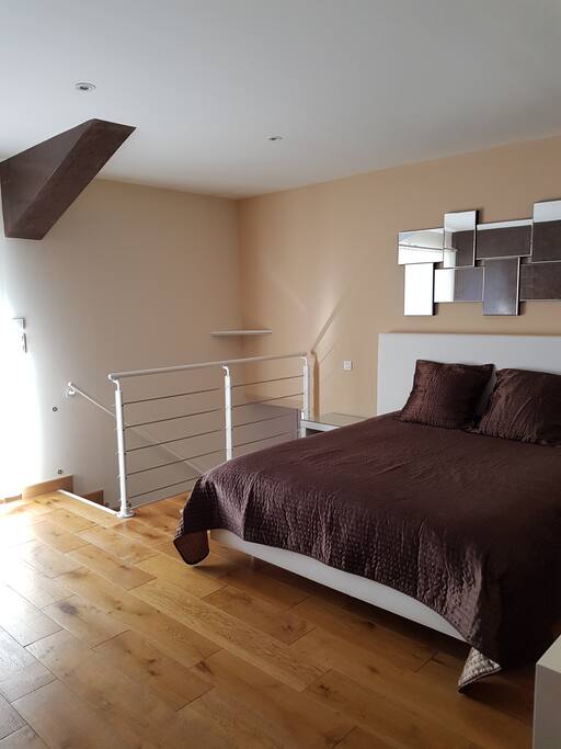 CHAMBRE 1 AVEC SALLE D EAU + DOUCHE ITALIENNE