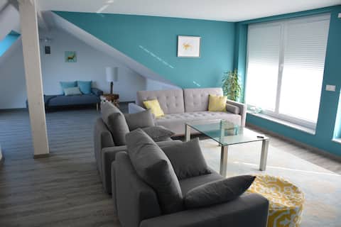 Top performing Airbnb: Beautiful, modern and bright apartment near the lake in Friedrichshafen