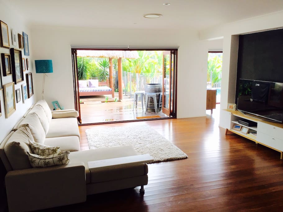 Indoor Living area 1, day bed, wine barrell and seating