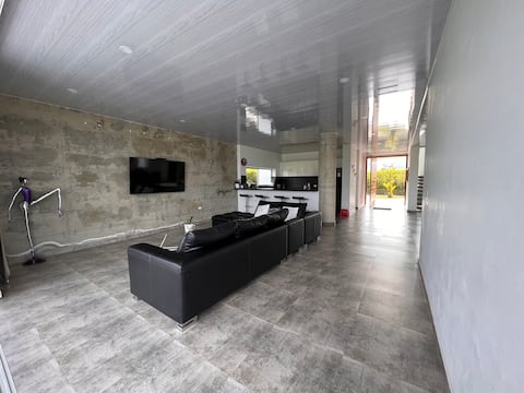 Successful Airbnb property: Villa Wanderlust RTN 121412 in La Mesa