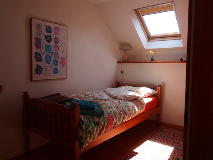 חדר יחיד בית 1 למעלה