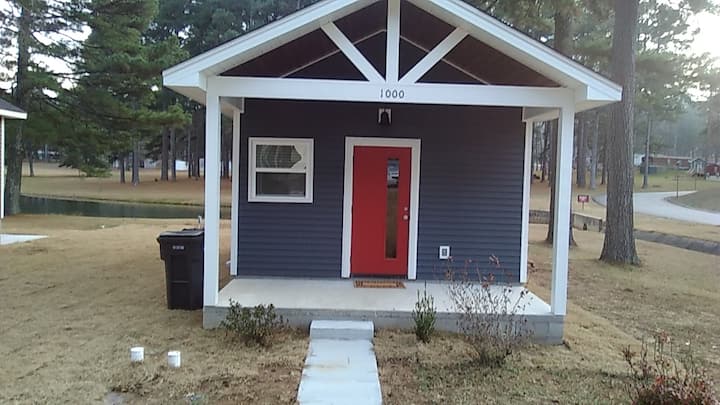 Stylish Tiny Home - Tiny houses for Rent in Bryant, Arkansas, United ...