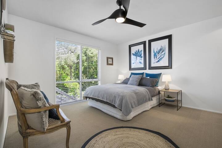 BLAIRGOWRIE POOLSIDE….resort style living gallery image 3