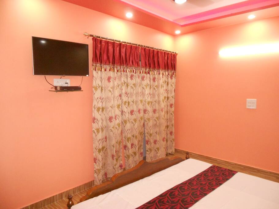 LED TV