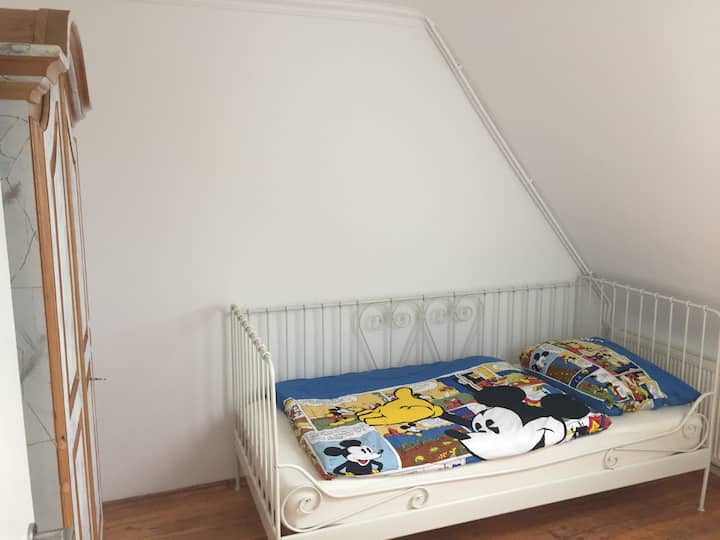 Საძინებელი 4, მანსარდა