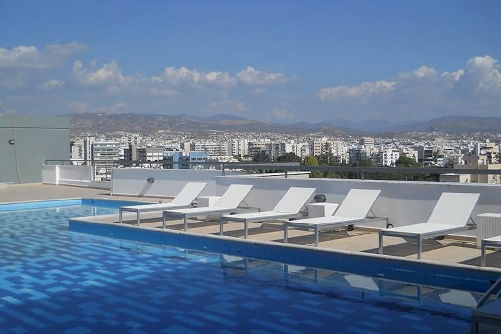 Rooftop swimming pool is just a few stops away by elevator :)
