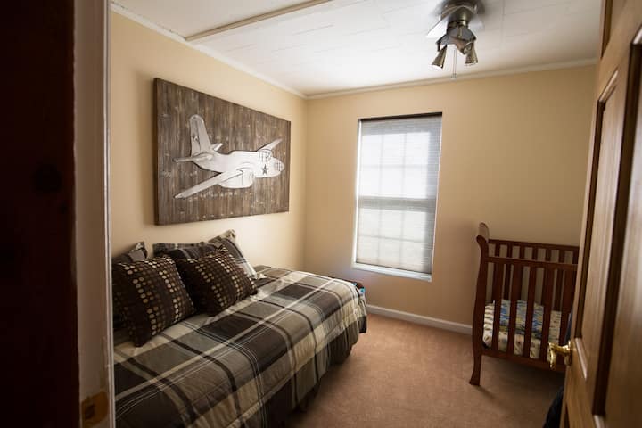 Bedroom 3.  now remains  2 single beds. Shown here w/ 1 single and optional crib, however, now we keep a folding crib in the MBR closet and leave BR3 2 singles.  Ask for avasilability.